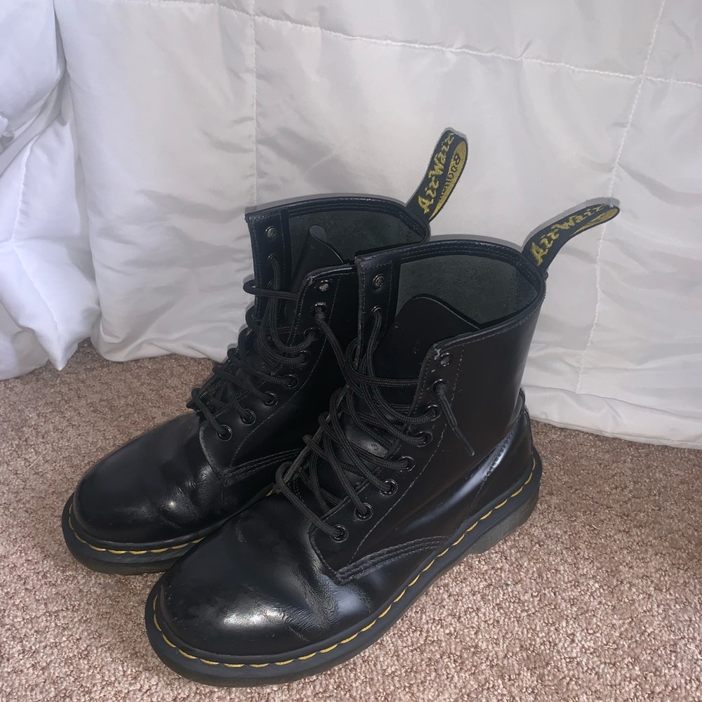 Black 1460 Dr. Martens